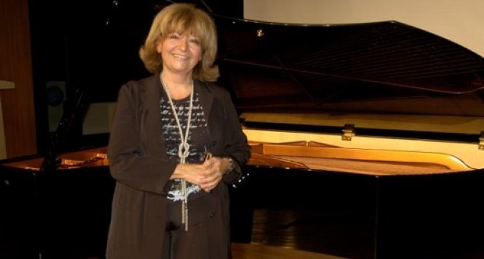 Pianista turca Idil Biret em São Paulo