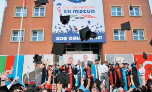 Por que Erdoğan é hostil às escolas turcas?