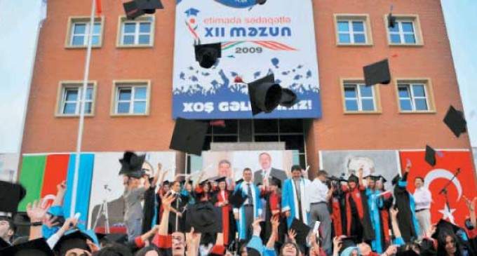 Por que Erdoğan é hostil às escolas turcas?