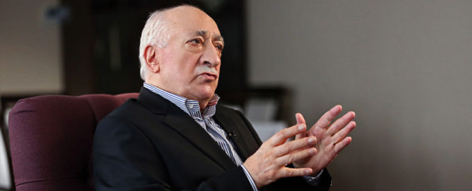 Fethullah Gülen: “A crueldade do EIIL merece nossa mais enérgica condenação.”