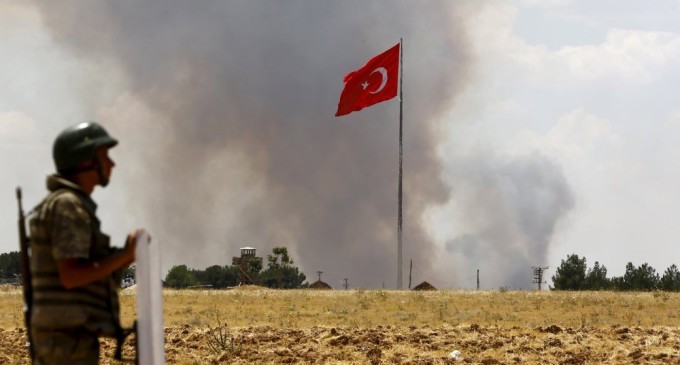 Turquia prende 13 suspeitos de terrorismo que seriam do Estado Islâmico