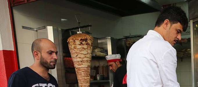 kebab-siria-doner-empresa-emprego