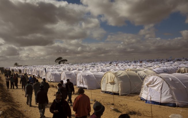 refugiados-acampamentos-cidade-tendas-sirios