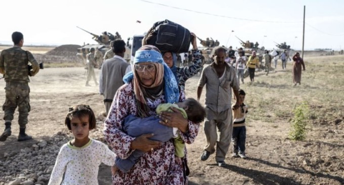 Anistia Internacional acusa Turquia de expulsar refugiados à Síria