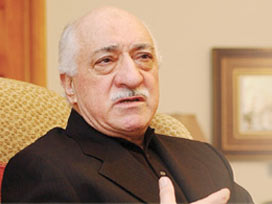 Fethullah Gulen falando condena terrorismo golpe