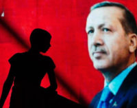 Erdogan: Silenciando críticas para permanecer no poder