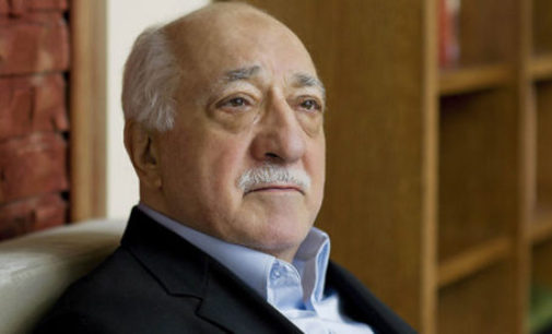 EUA retira acusações contra Gülen