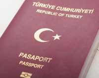 Turquia invalida mais de 49 mil passaportes