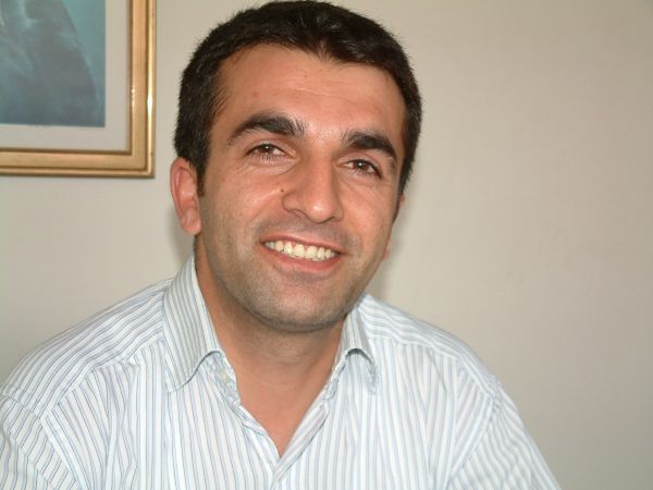 Dincer Gokce hurriyet jornalista turco preso expurgo golpe turquia editor