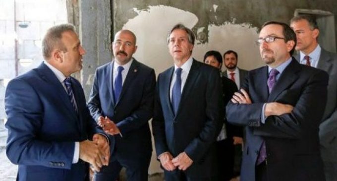 Autoridades americanas e turcas se encontram em Ancara para discutirem o combate ao terrorismo do Estado Islâmico