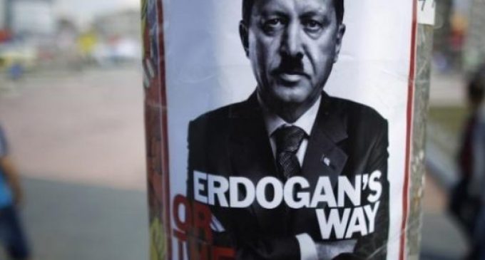 Turquia cada vez mais longe da democracia