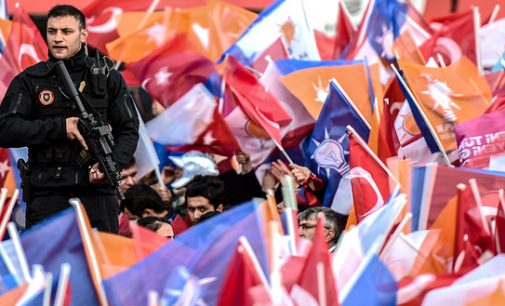 A Turquia está prestes a descobrir se mais pessoas estão seguras quando com armas