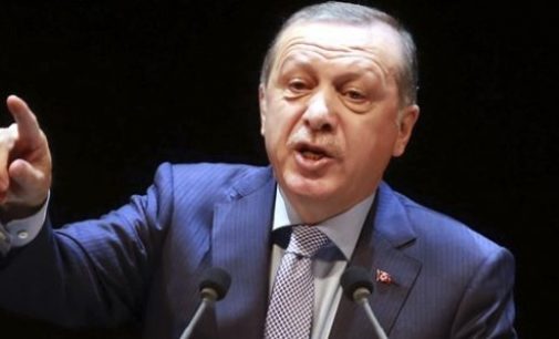 Presidente Erdogan acusa Alemanha de abrigar terroristas