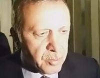 Vídeo da noite do golpe recém-lançado mostra que Erdogan acusa imediatamente Gulen da tentativa de golpe