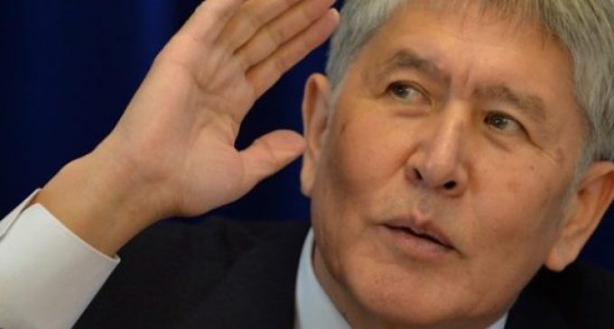 Atambayev diz que as escolas turcas não serão fechadas