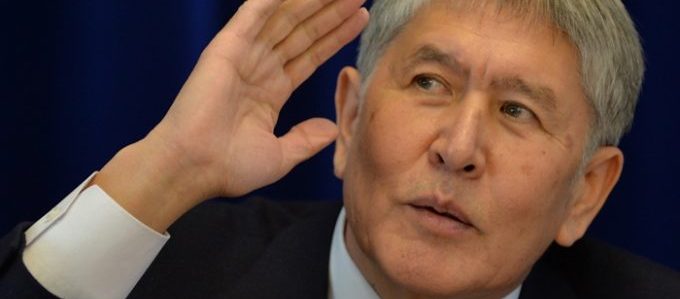 Almazbek-Atambayev-Quirguistao-quirguiz-escolas-turcas-Sebat-Turquia-Erdogan-doente