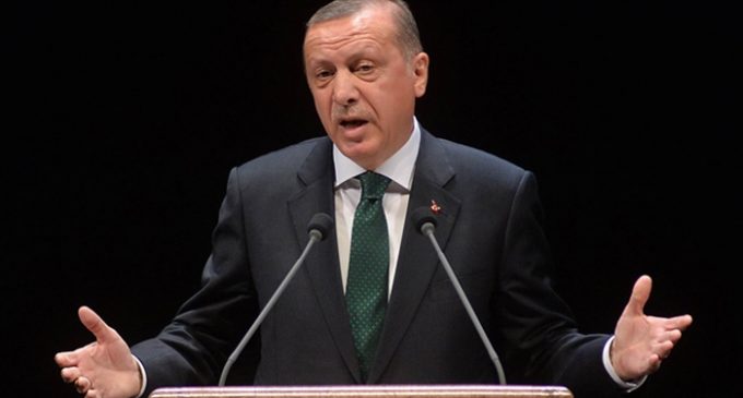 Erdogan diz que eleições antecipadas não são desejadas, mas também não impensáveis