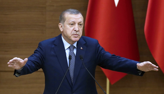 erdogan turquia presidente referendo não opositores golpistas golpe akp censura autoritarismo