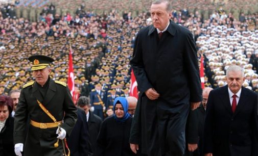 Observador da Comissão de Veneza diz que a Turquia está “ no caminho para a autocracia ”