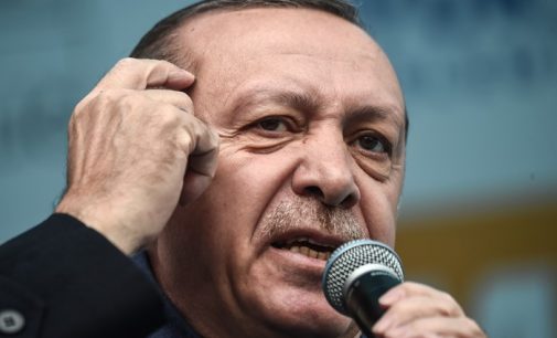 Erdogan chama a União Europeia de “ aliança de cruzados ”