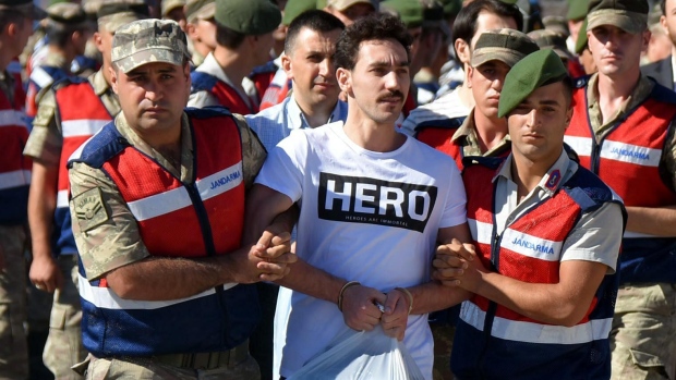 camiseta-hero-turquia-golpe-preso-erdogan