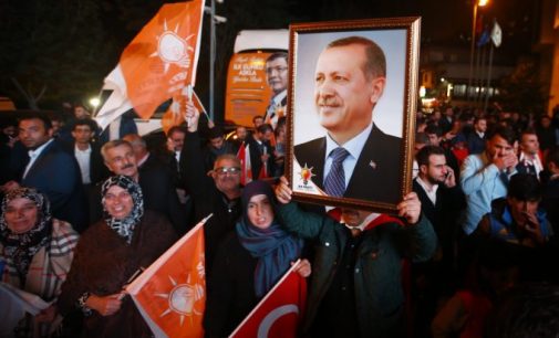 O avanço da Turquia para um regime de partido único