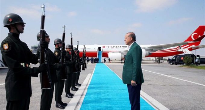 Turquia pressiona referendo curdo com manobras militares na fronteira iraquiana