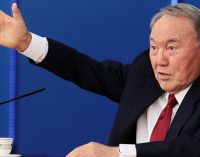 Nazarbayev diz que as escolas cazaque-turcas pertencem ao Cazaquistão e que não haverá extradição de professores