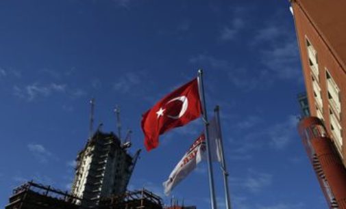 O Fundo Soberano da Turquia mostra sinais de vida à medida que ele busca empréstimos estrangeiros