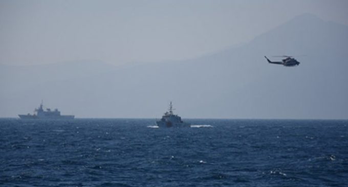 Turquia impede que ministro grego desembarque nas ilhotas Kardak no Mar Egeu