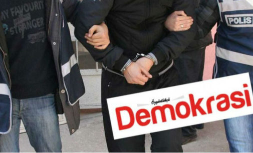 Governo turco toma controle de jornal pró-curdos, detém 21