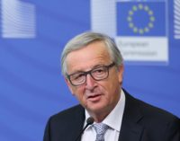 Juncker da União Europeia diz que Turquia deve libertar 2 soldados gregos