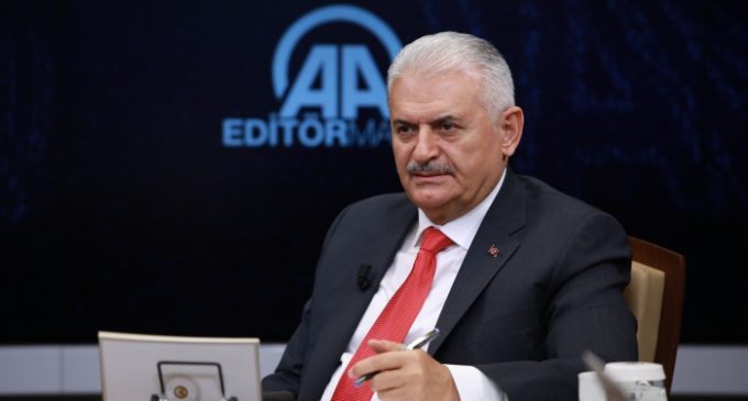 Premiê turco chama tentativa de golpe de ‘projeto do governo que não gostou’