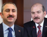 EUA sanciona 2 ministros turcos por prisão de pastor americano