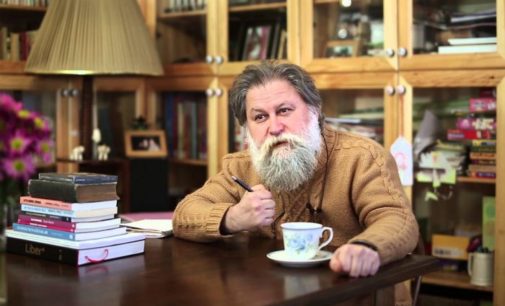 Ali Nesin, famoso matemático turco, ganha prestigioso Prêmio Leelavati