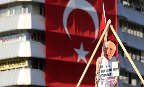 Turco de movimento opositor é preso no Brasil após pedido de Erdogan