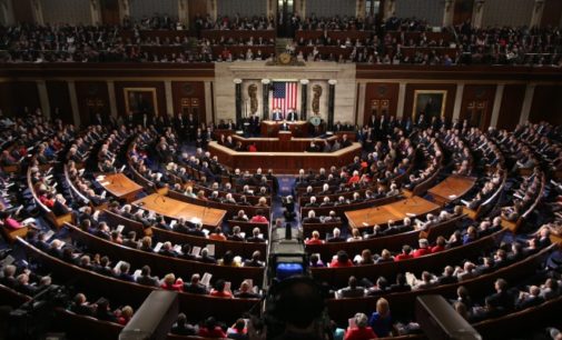 EUA vota a favor de lei que reconhece genocídio armênio