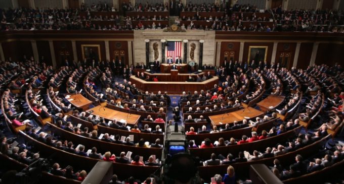EUA vota a favor de lei que reconhece genocídio armênio