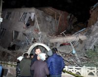 Terremoto de magnitude 6,5 atinge o leste da Turquia; governo confirma 18 mortes e mais de 500 feridos