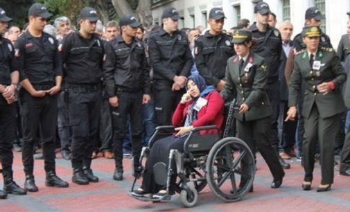 Viúva de soldado turco condenada à prisão por terrorismo