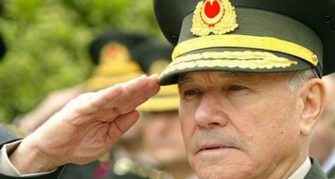 Ex-comandante da Turquia morto por coronavírus