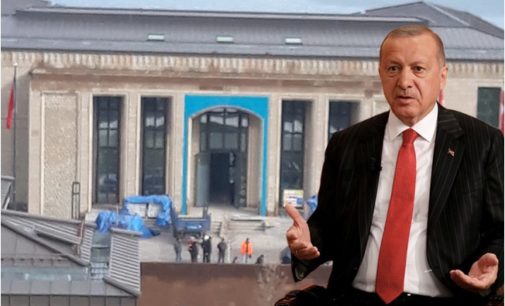 Construção de novo palácio para Erdoğan continua apesar do surto de COVID-19