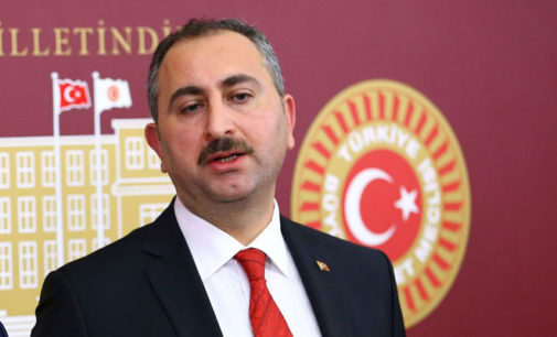 Autoridades turcas investigam 750 por crimes ligados ao coronavírus
