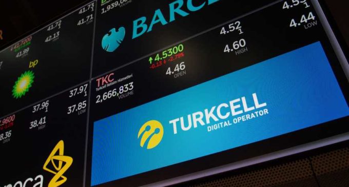 Investidores estrangeiros fogem da Turquia, isolamento de Ancara cresce