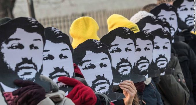 Turquia condena ativistas de direitos humanos sob acusações de terrorismo