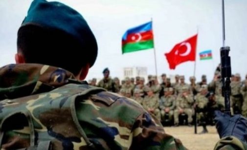 Azerbaijão realiza exercícios militares com a Turquia em meio a confrontos com a Armênia