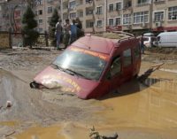 Graves inundações repentinas no norte da Turquia matam sete pessoas