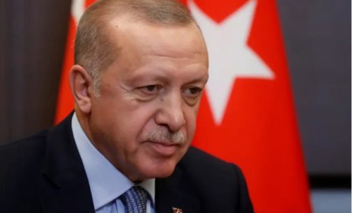 Boatos e perguntas cercam a marginalização do principal general turco