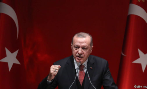 Turquia condenará à prisão infectados com Covid-19 que mintam sobre contatos