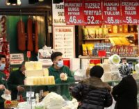 Erdoğan culpa os lojistas pelo aumento dos preços dos alimentos e ameaça impor penalidades